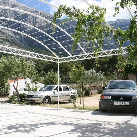 With Parking Space Baska Voda, Makarska - 10406 * Baška Voda