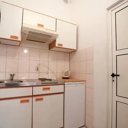 With A Parking Space Baska Voda, Makarska - 10406 Apartment *