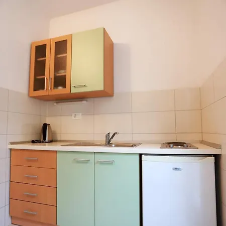 Apartamento With Parking Space Baska Voda, Makarska - 10406 *